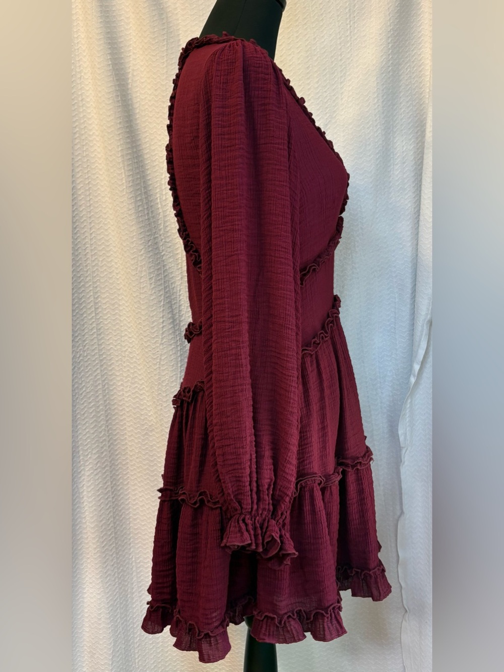 Altar’d State burgundy textured mini dress. Whimsigoth and fairy vibes.!
Size M - Picture 3 of 7